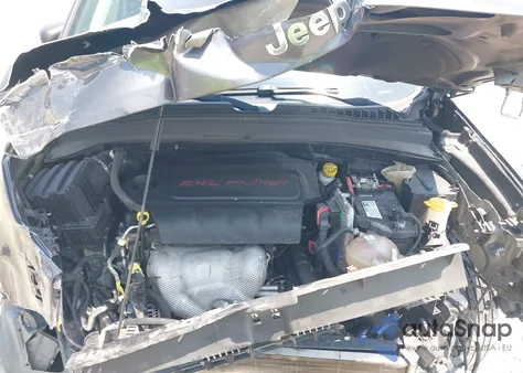 2018 Jeep Renegade Sport 4X4 из США, поврежденный, VIN ZACCJBAB4JPJ01055